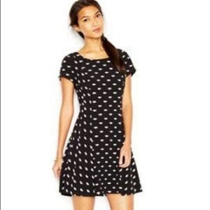 Maison Jules Lips Print Dress Womens Medium Black/White Fit and Flare
